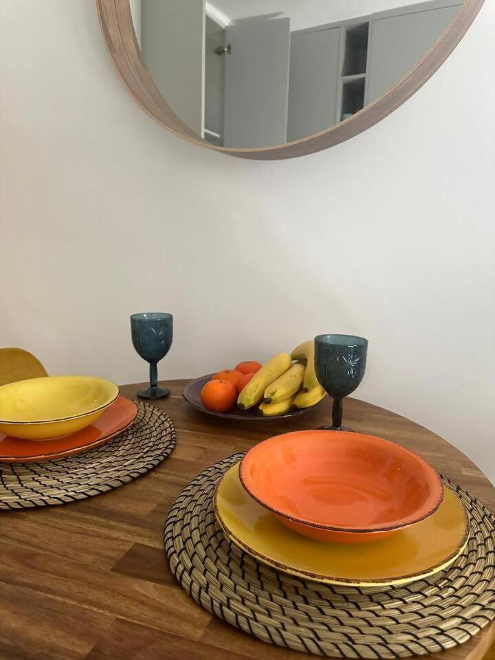 Stylish Renovated Apartment In Chiado Lisboa المظهر الخارجي الصورة
