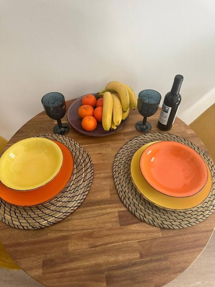 Stylish Renovated Apartment In Chiado Lisboa المظهر الخارجي الصورة